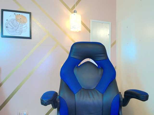 Dakashyten's BongaCams show and profile