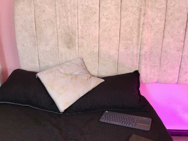 Dakashyten's BongaCams show and profile