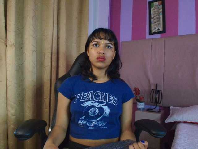 Dakashyten's BongaCams show and profile