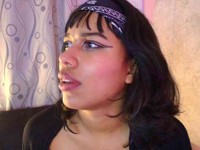 Dakashyten Live Webcam on BongaCams