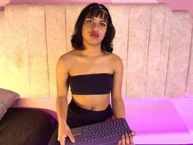 Dakashyten Live Webcam on BongaCams