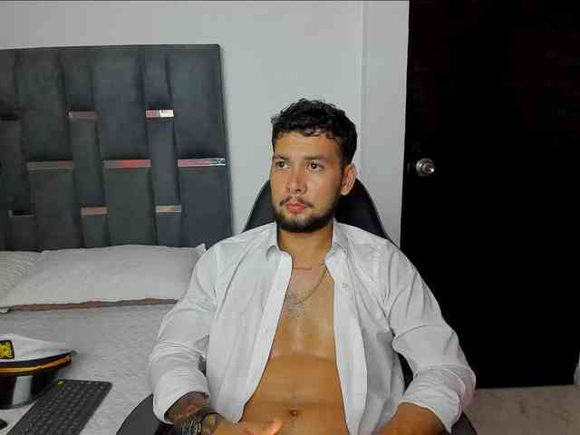 DanteVyxen DanteVyxen