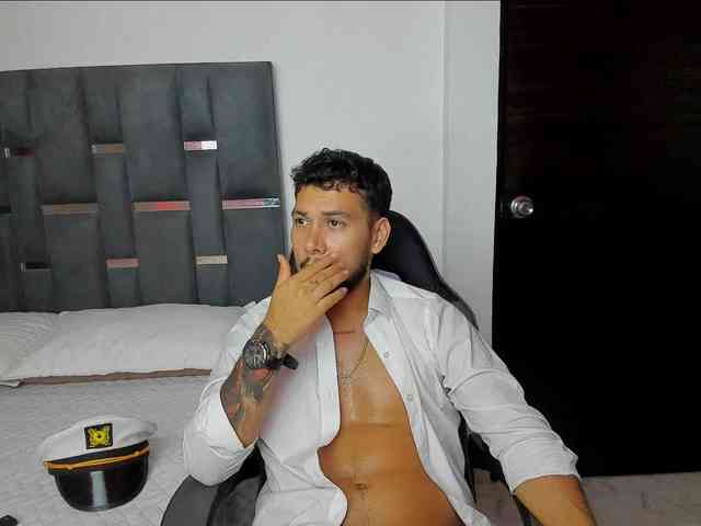 DanteVyxen DanteVyxen