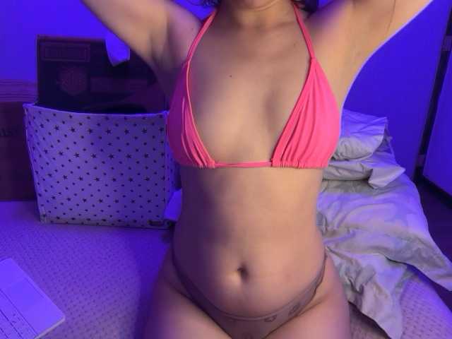 sofilasanta's BongaCams show and profile