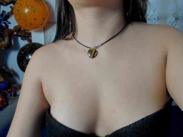 Samantha-js bongacams