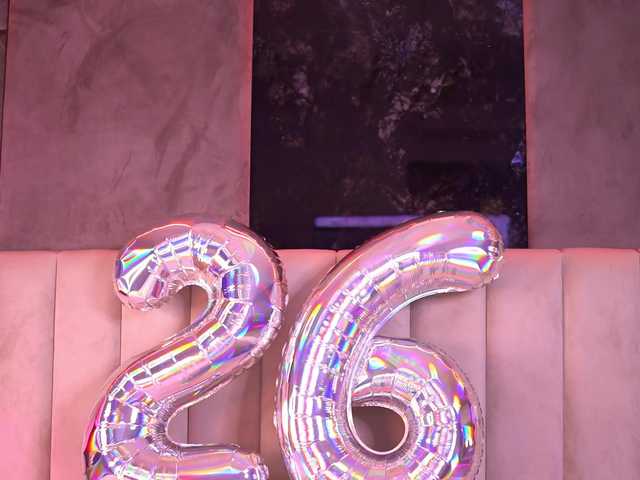 KatieHayes's BongaCams show and profile