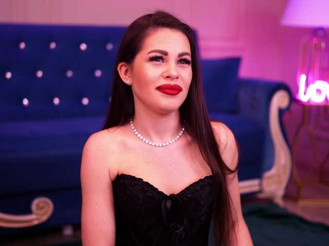 KatieHayes's BongaCams show and profile