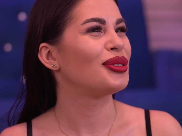 KatieHayes's BongaCams show and profile