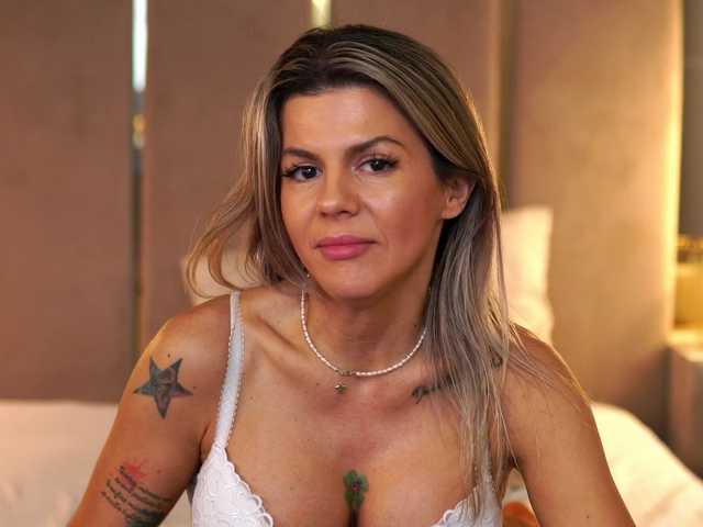 CamilaStarr from BongaCams is Freechat