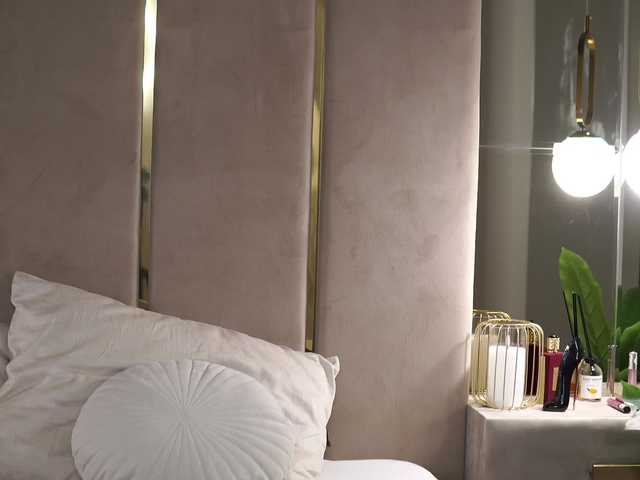  CamilaStarr chat room