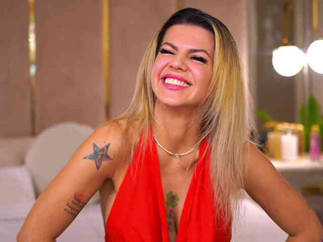 CamilaStarr CamilaStarr