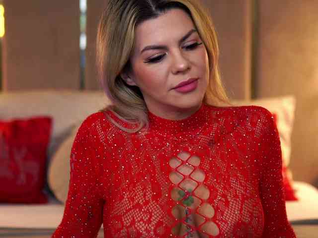 CamilaStarr CamilaStarr