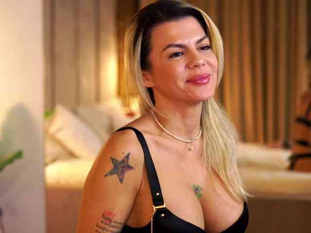 CamilaStarr CamilaStarr