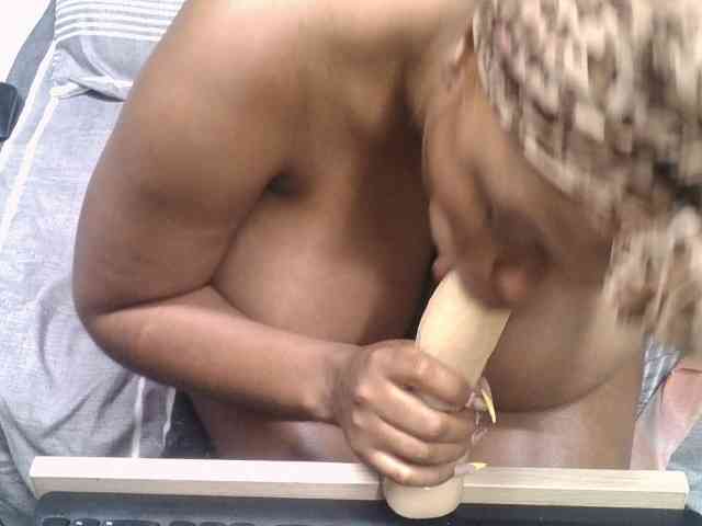 PrettyLisa28 PrettyLisa28