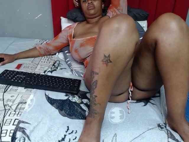 PrettyLisa28 Live Webcam on BongaCams