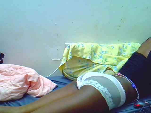 Sweetebony123 webcam