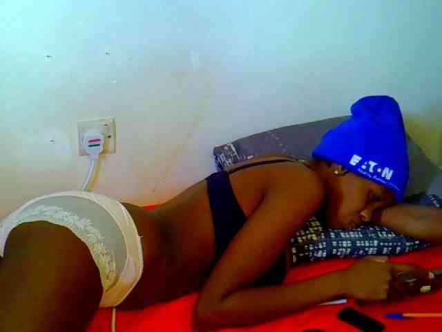 Sweetebony123