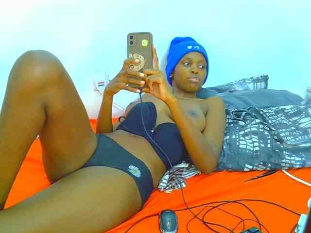 Sweetebony123