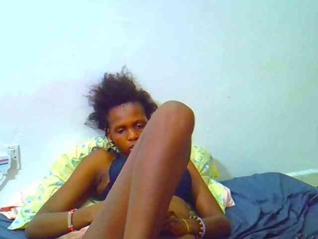 Sweetebony123 webcam