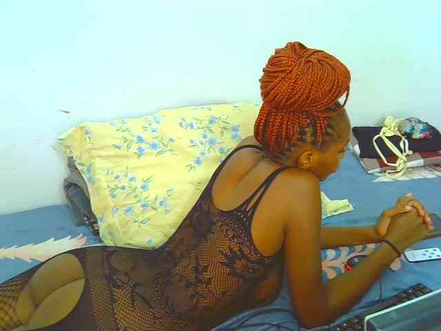 Sweetebony123 webcam