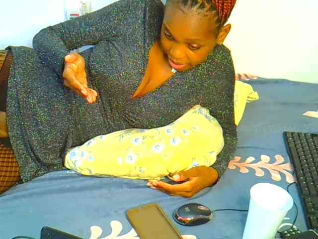 Sweetebony123 webcam