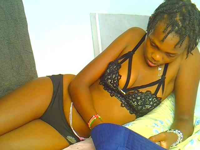 Sweetebony123 webcam