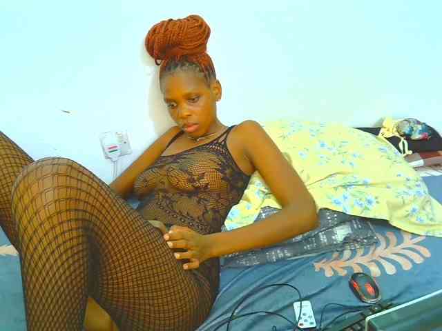 Sweetebony123 webcam