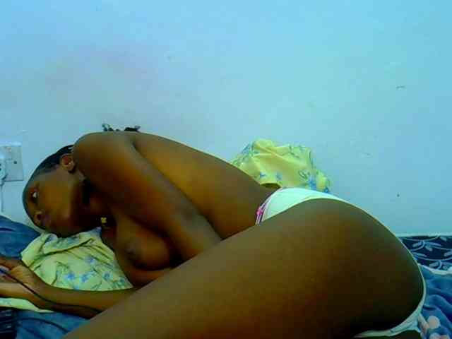 Sweetebony123 webcam