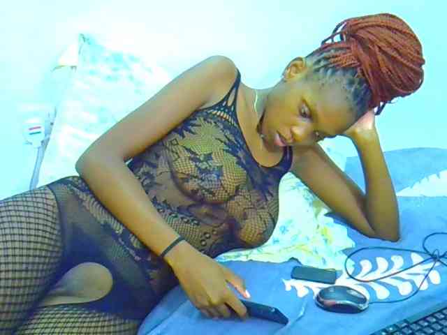 Sweetebony123 webcam