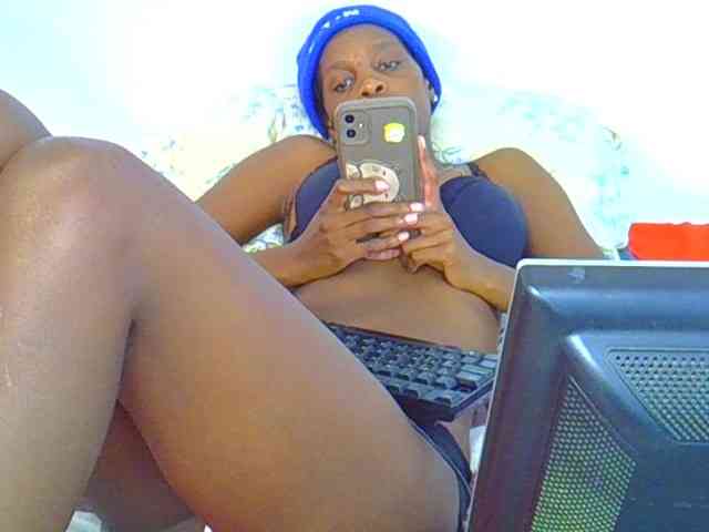 Sweetebony123
