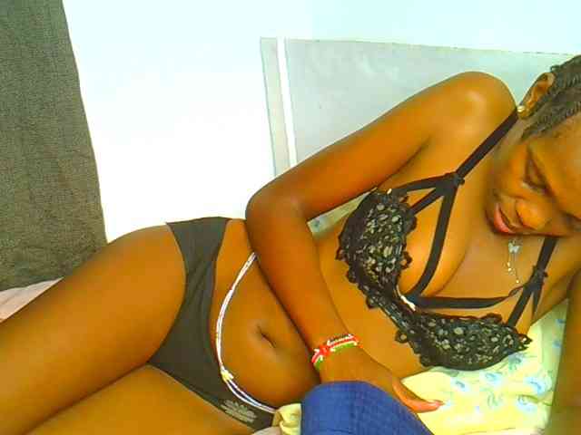 Sweetebony123 webcam