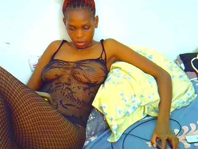 Sweetebony123 webcam
