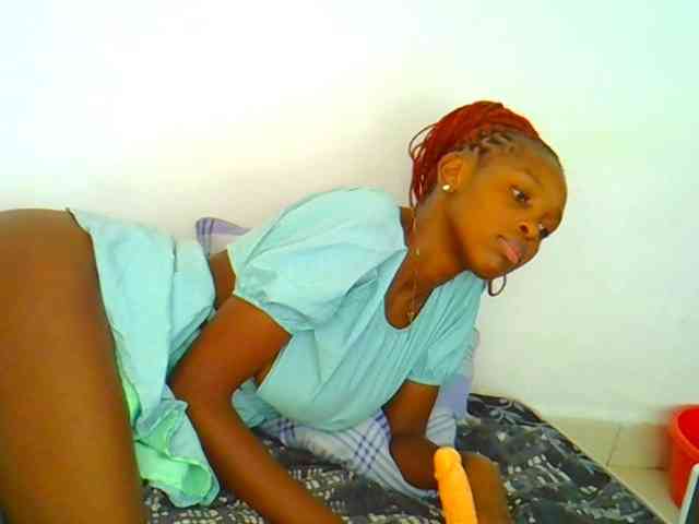 Sweetebony123 webcam