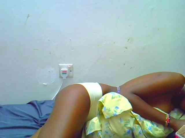 Sweetebony123 webcam