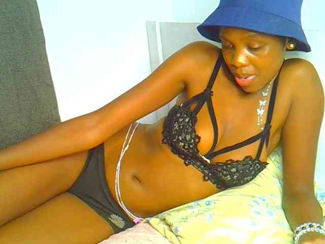 Sweetebony123 webcam