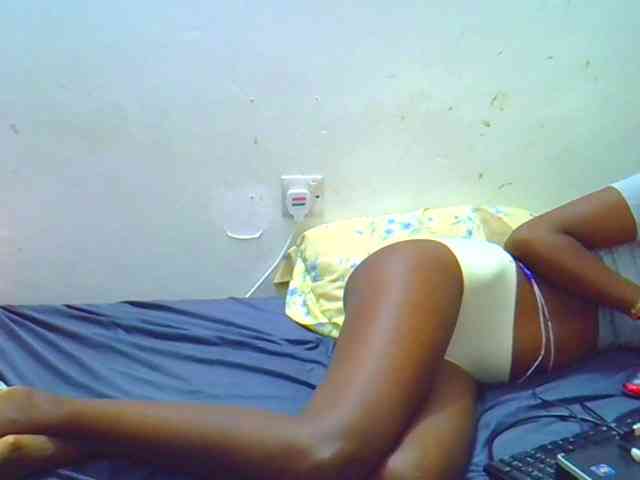 Sweetebony123 webcam