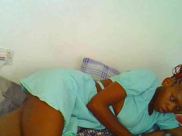 Sweetebony123 webcam