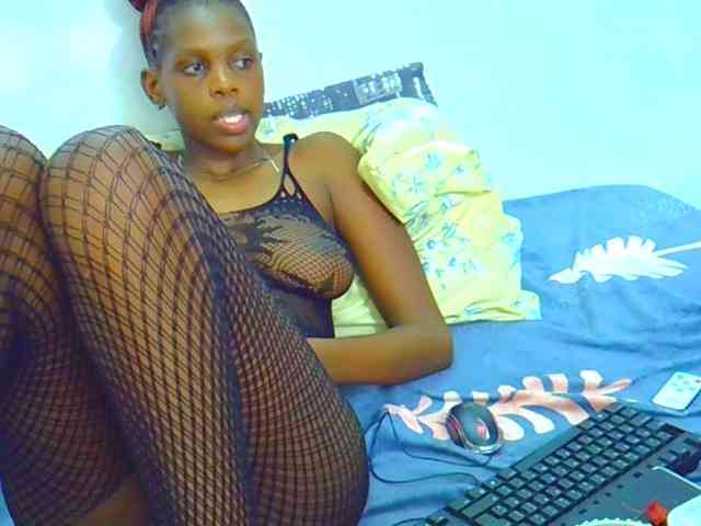 Sweetebony123 webcam