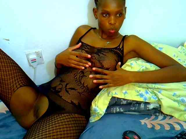 Sweetebony123 webcam