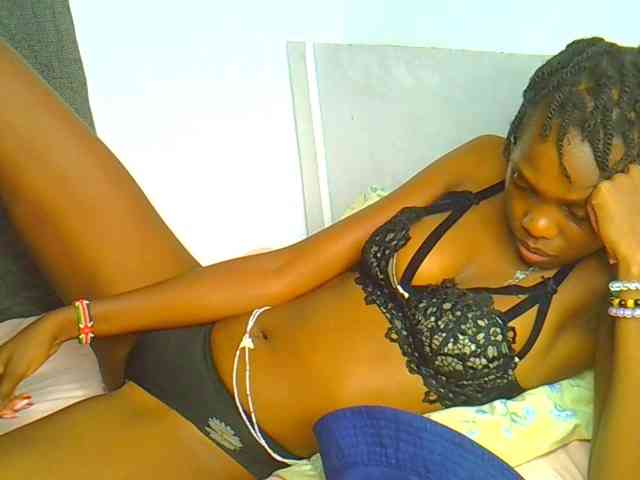 Sweetebony123 webcam