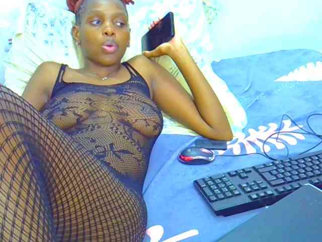 Sweetebony123 webcam