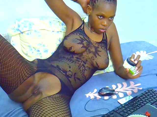 Sweetebony123 webcam