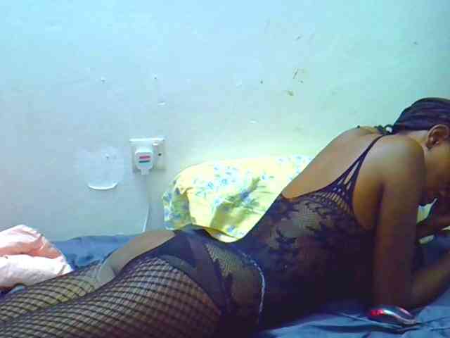 Sweetebony123 webcam