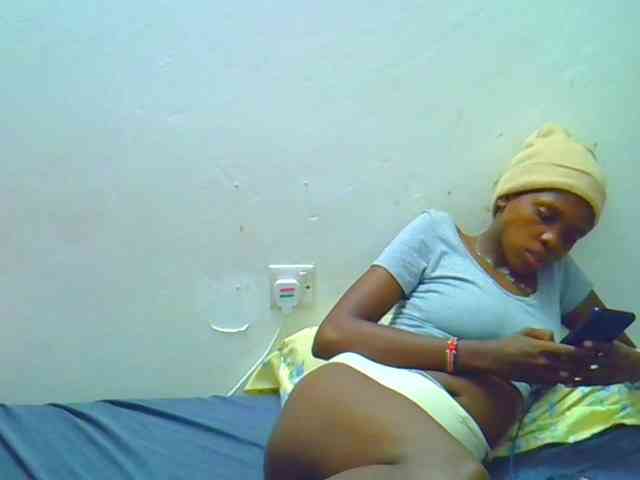Sweetebony123 webcam