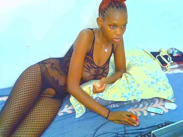 Sweetebony123 webcam