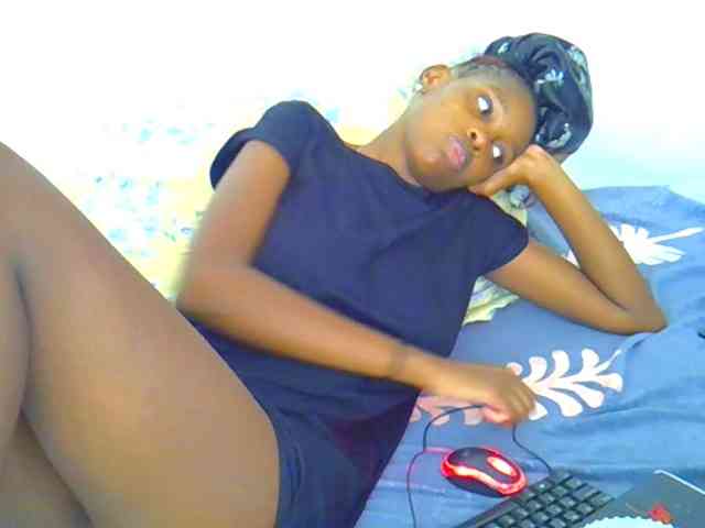 Sweetebony123 webcam