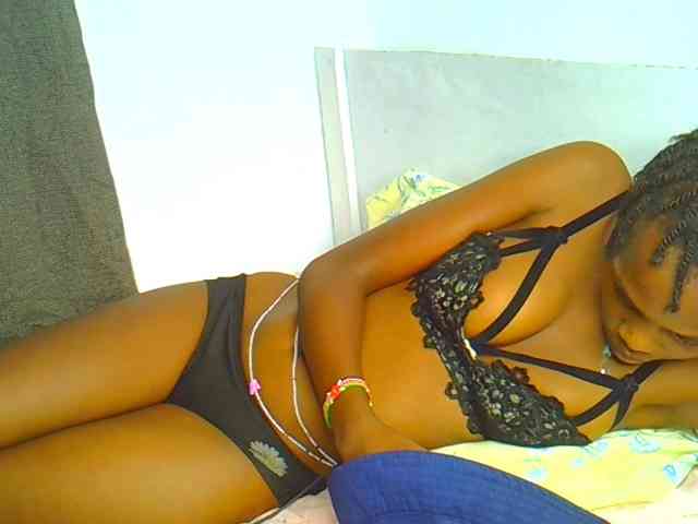 Sweetebony123 webcam