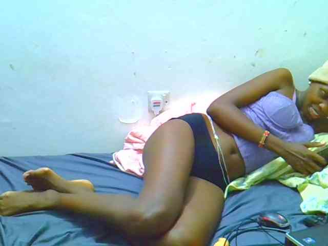 Sweetebony123 webcam