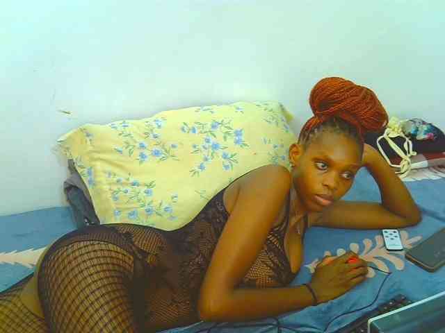 Sweetebony123 webcam