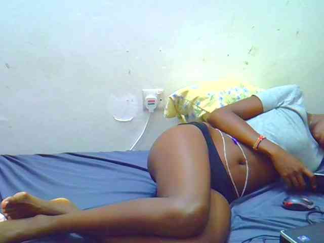 Sweetebony123 webcam